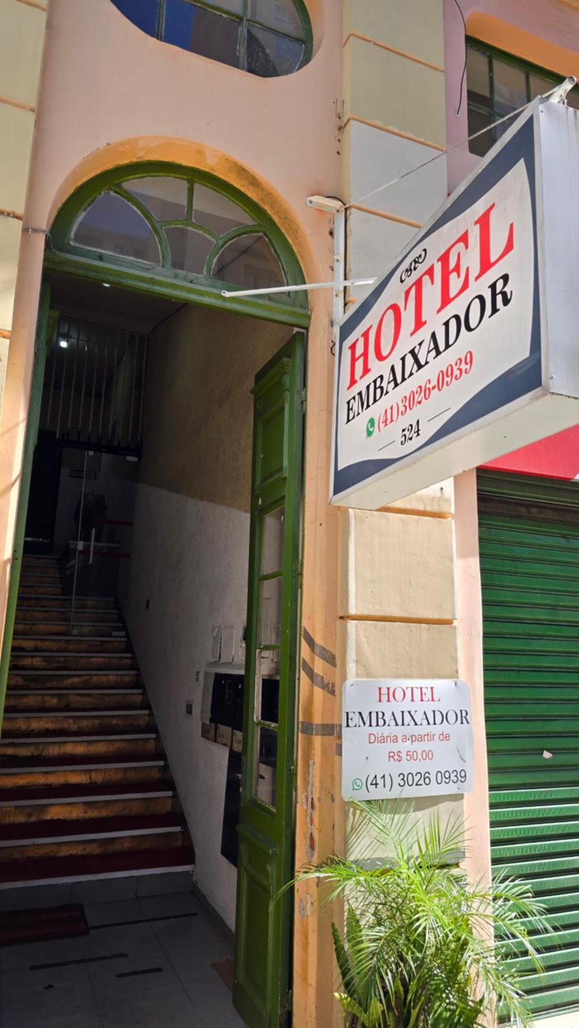 Hotel Embaixador De Curitiba Eksteriør bilde